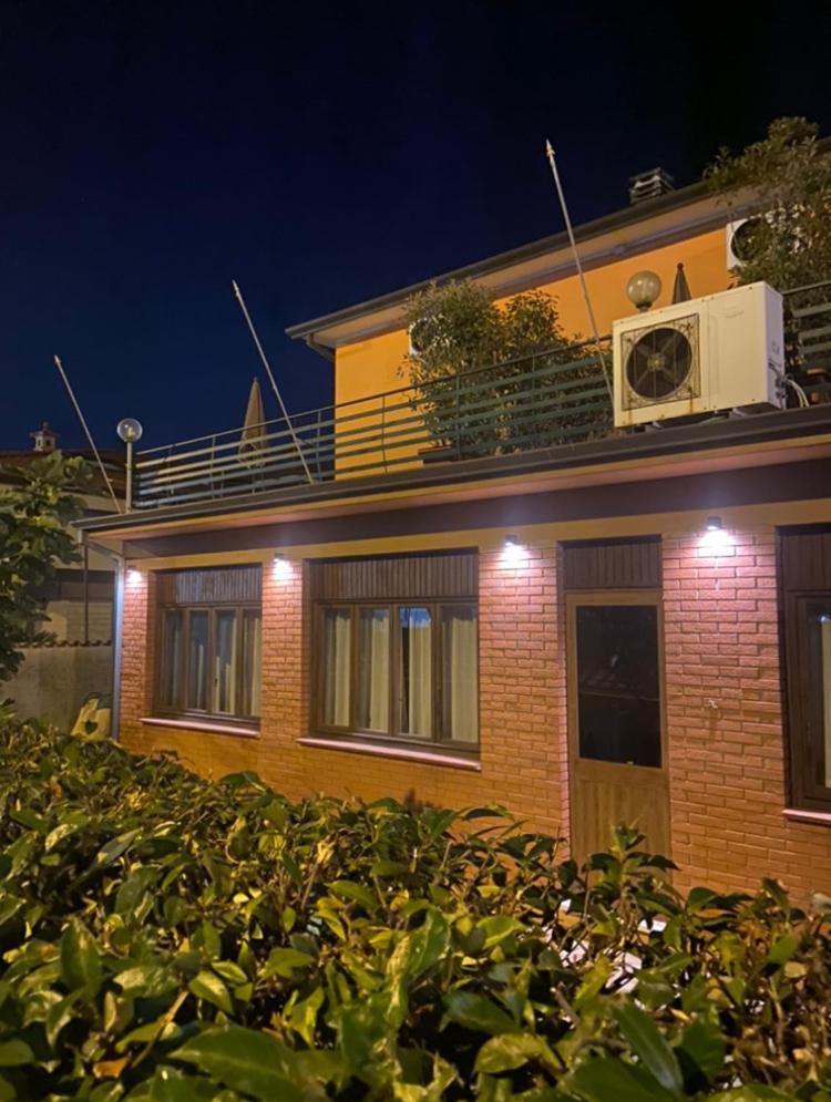 Hotel Sole Marina di Massa Exterior photo